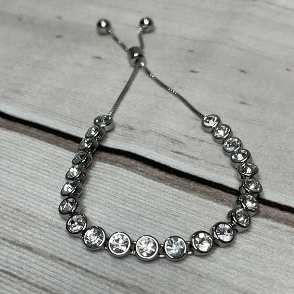 Premier Designs CZ Silver Tennis Bracelet Bezel Set Adjustable 6-10” EUC - Picture 1 of 7